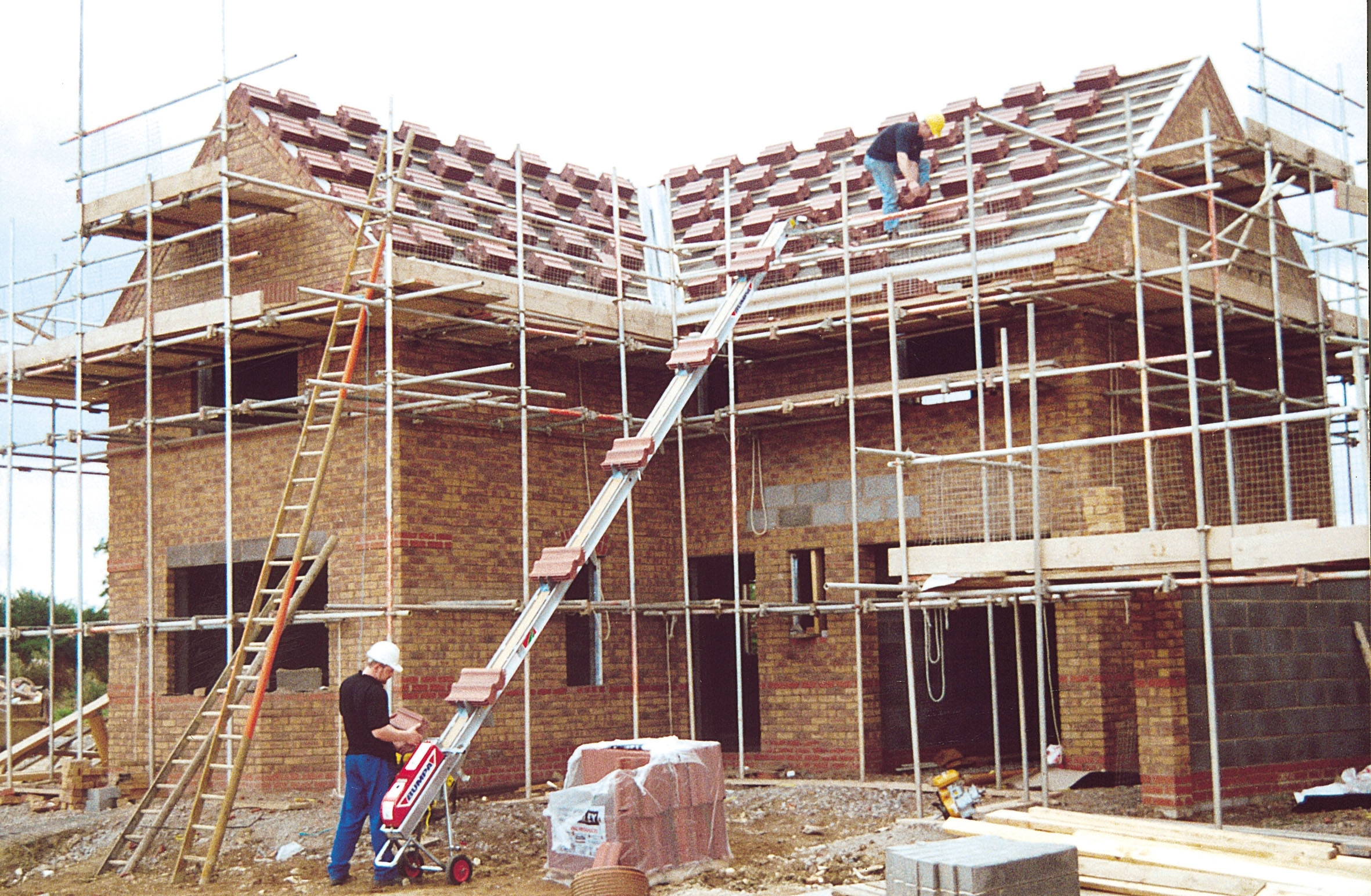 10 metre Bumpa Loading Machine (Petrol or 110v) -0