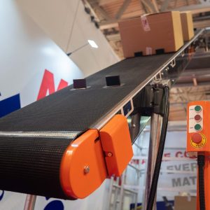 Uni-Loada Elevator (Tyre/Boxes) 8 Metre /Boxes) -0